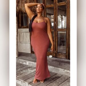PrettyLittleThing Strappy Maxi Dress - Rust